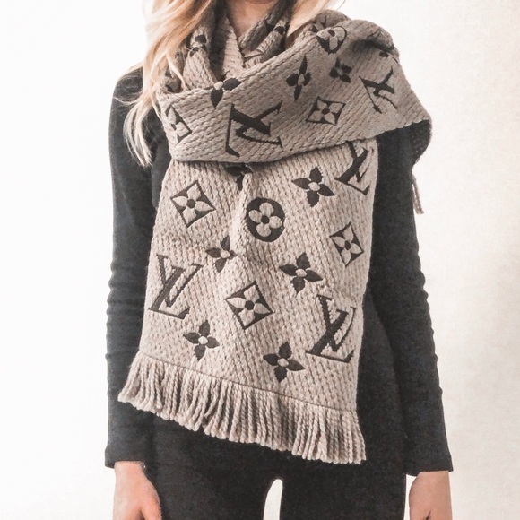 Louis Vuitton Accessories - Louis Vuitton Logomania Scarf